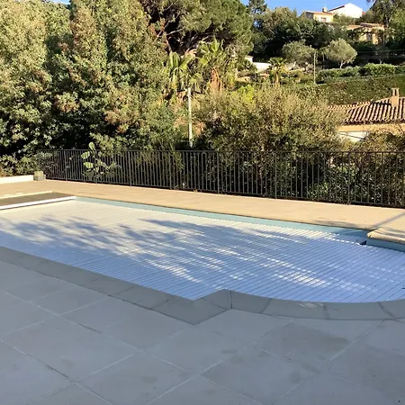 Rez De Maxime Semaphore Cours De Yoga Апартаменти